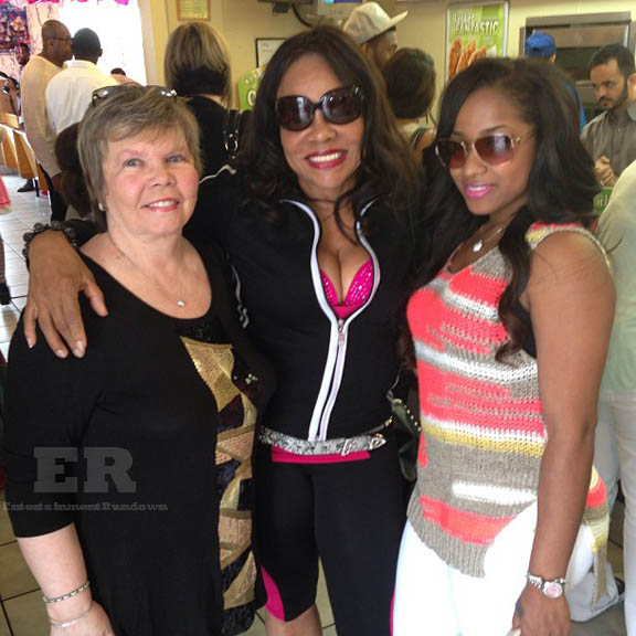 Toya Tiny Mother Tamar Braxton 36th Birthday Party